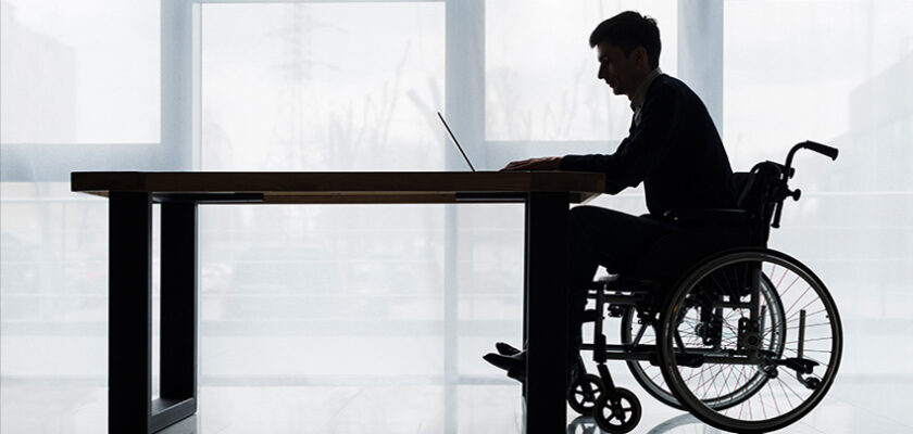 persoane cu dizabilitati, Centrului de Zi pentru Persoane cu Dizabilități