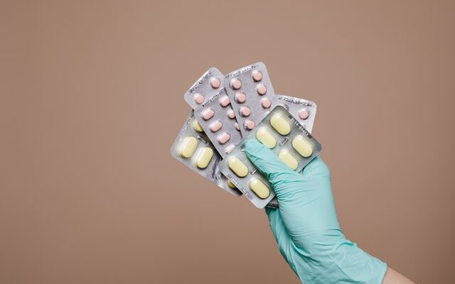 Producătorii și importatorii de medicamente ar putea fi obligați să finanțeze colectarea și eliminarea medicamentelor expirate