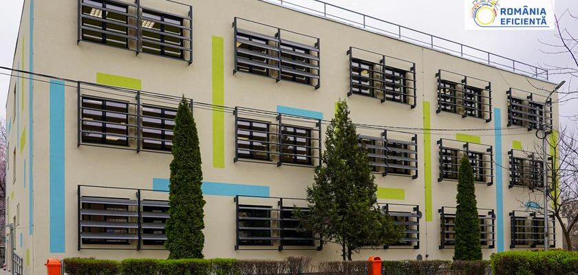 Școală renovată la standard de consum de energie aproape zero, prin România Eficientă