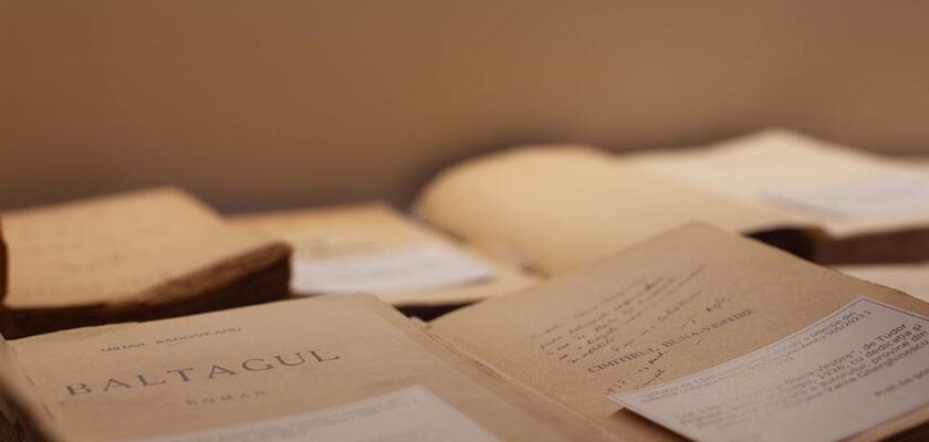 Expoziția de Cărți Importante, la Palatul Cesianu-Racoviță
