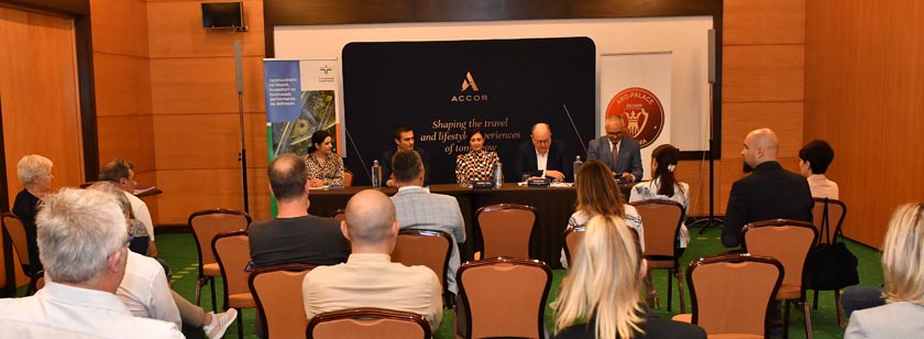Public signature event Mercure Brasov Center Hotel18