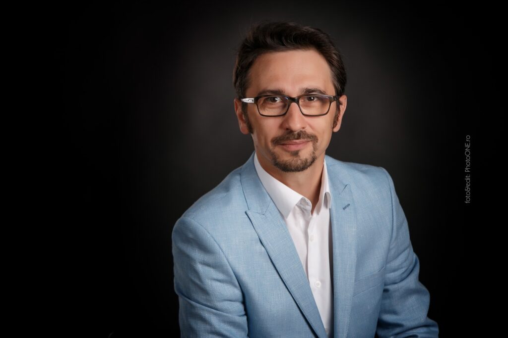 Daniel Milicescu, Fondator Eurofin Consult