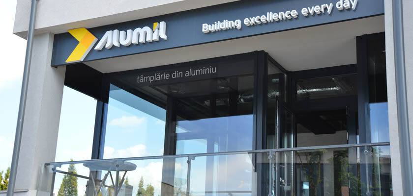 Alumil