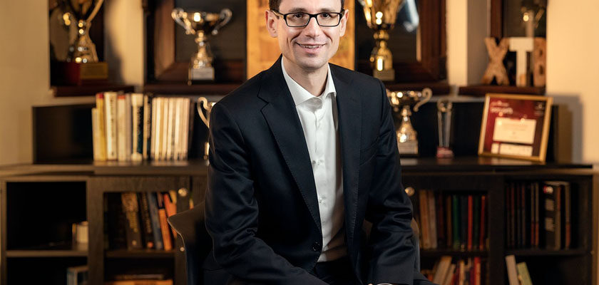 Claudiu Cazacu XTB