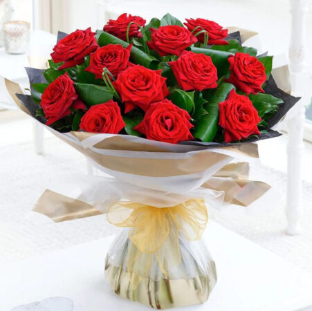 Designerii floristi de la RomanianFlowerShop 1