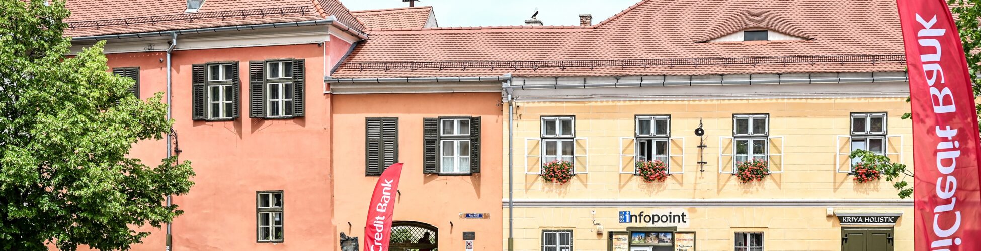 FITS UniCredit Piata Huet