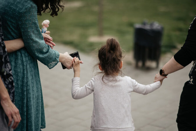 Hope and Homes for Children OPTIblu Acasă vezi cu inima (2)