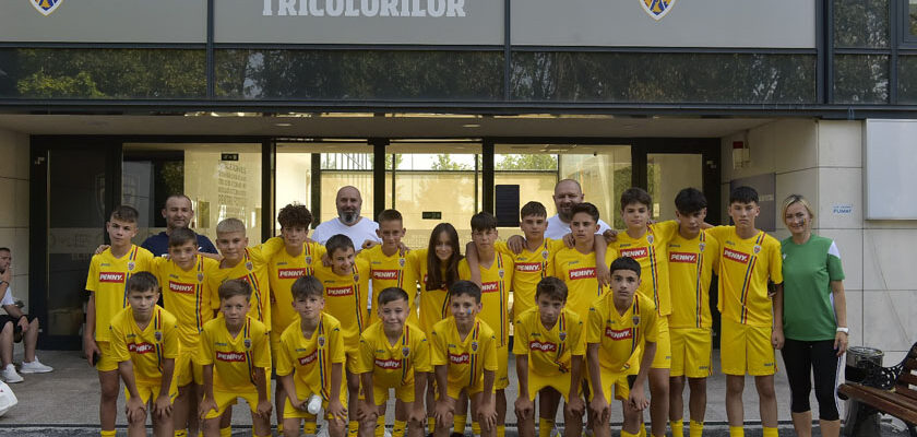 2-PENNY România a sprijinit organizarea taberei de fotbal pentru copiii din mediul rural, desfășurată de Academia Națională de Fotbal