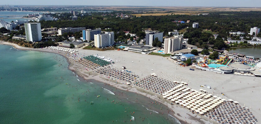 Plajele Lărgite din Riviera Sud Destinația Ideală pentru Vacanțe de Familie cu Nisip Fin și Apă Lină in sudul litoralului romanesc