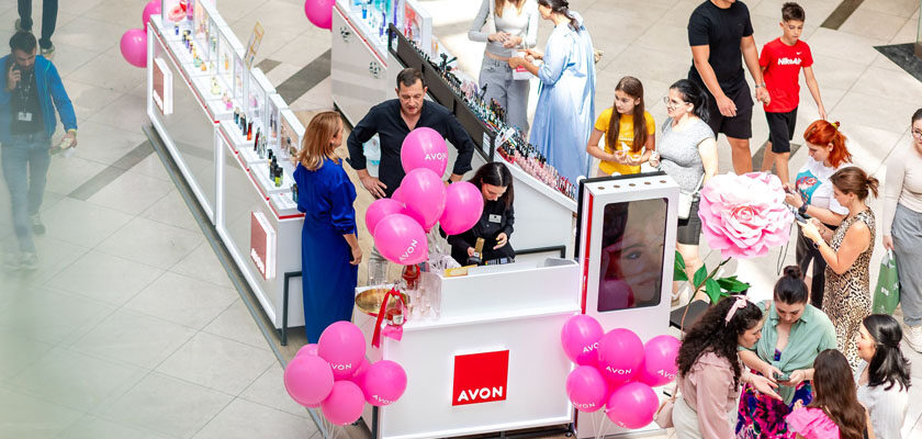 Magazinul AVON de tip insula_AFI Cotroceni 2