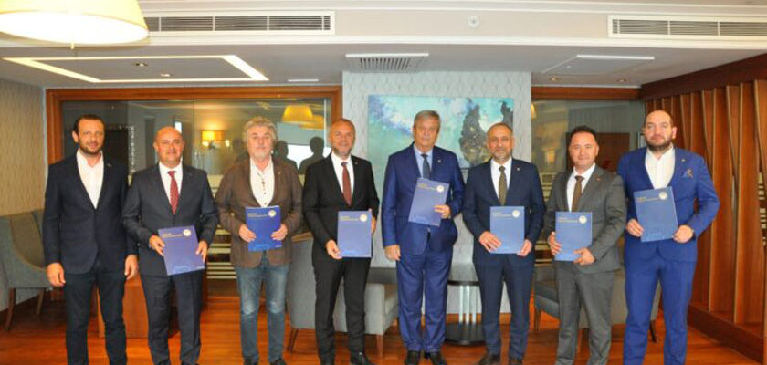 președintele CCIB, Iuliu Stocklosa, cu președinții a cinci Camere de Comerț și Industrie precum și a unei Camere de transporturi maritime din Provincia Zonguldak Turcia_1