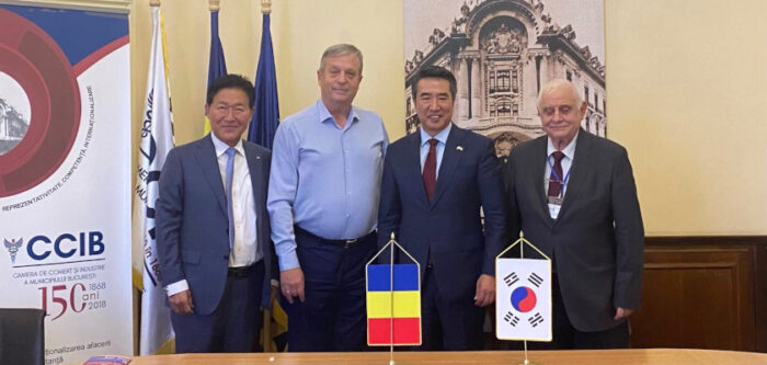O nouă vizită a E.S. Kap-soo Rim, ambasador al Republicii Coreea în România, la Palatul CCIB Intalnire_1 v2