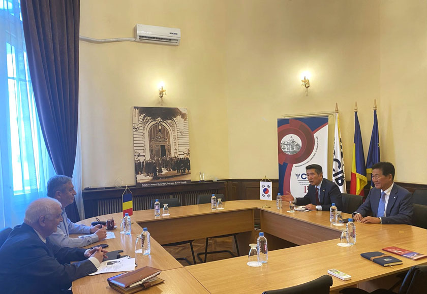 O nouă vizită a E.S. Kap-soo Rim, ambasador al Republicii Coreea în România, la Palatul CCIB Intalnire_2