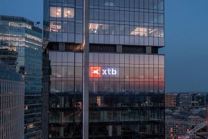 XTB investiții online investitori