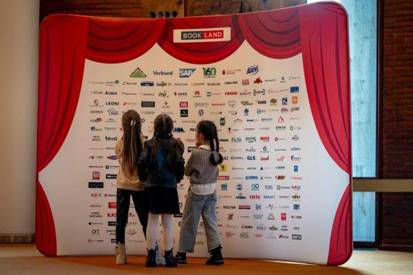 Gala BookLand Campus Preuniversitar Profesional în Sistem Dual