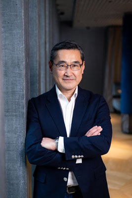 Takuya Aoyama – Vicepreședinte Dezvoltare – Hyatt