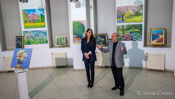 Vernisajul expoziției Bogdana Maria Daradici și familia Daradici la Galeria U Art (8)