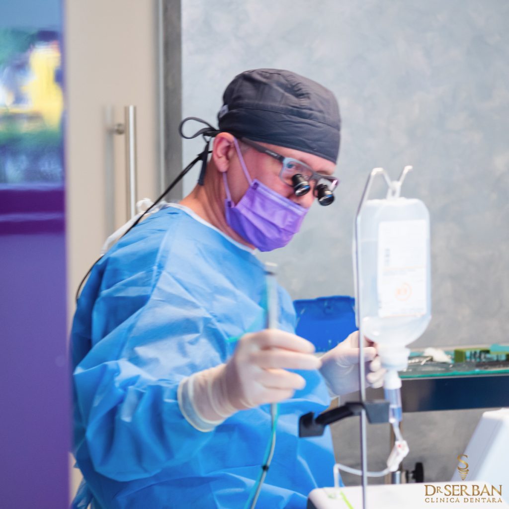 Ce presupune o interventie chirurgicala dentara