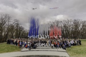 REMAX