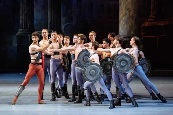 Baletul Spartacus la Bucharest Opera Festival cu ansamblurile Teatrului Național de Operă și Balet din Chișinău (2)
