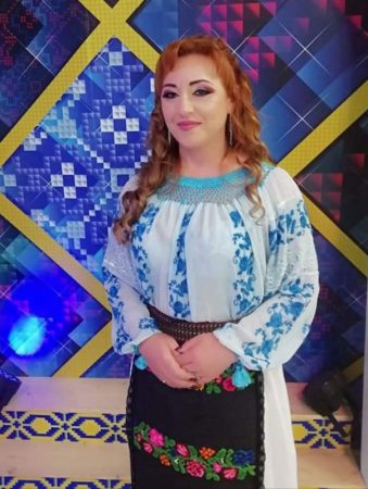Camelia Radu, voce emblematică a muzicii populare românești, ne oferă un nou motiv de bucurie