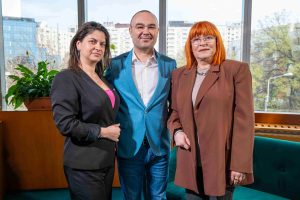 Cum te pregătești pentru un împrumut de la bancă și la ce trebuie să fii atent Sfatul specialiștilor în creditare! Echipa Podcast CSLAB