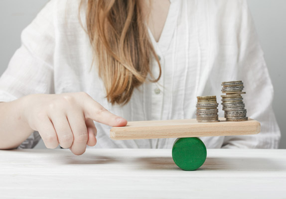 Inflația anuală a stagnat la 4,9% în aprilie 2025, potrivit INS