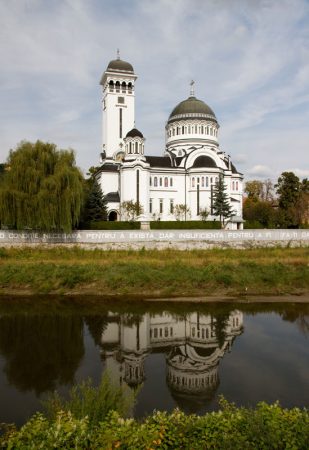 Turismul României: Provocări și soluții pentru atragerea vizitatorilor străini România turism România țară