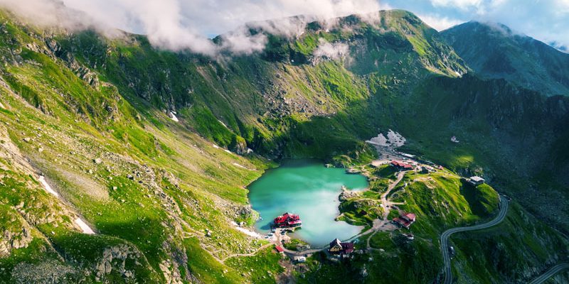 Turismul României: Provocări și soluții pentru atragerea vizitatorilor străini România turism România țară