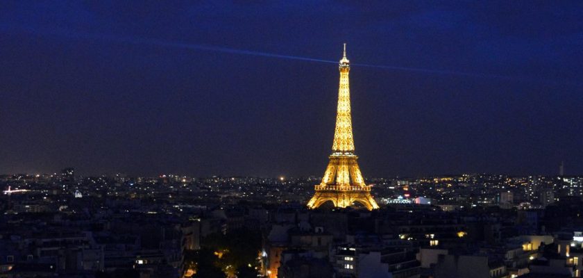 2_Vacanță de vis la Paris COVER ZP