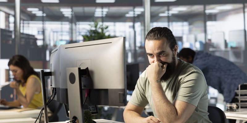 Bitdefender Etica în fața presiunii - Peste jumătate dintre experții IT spun că li s-a cerut să ascundă breșe de securitate