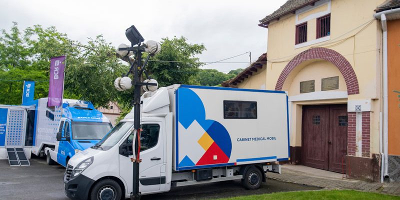 Caravana cu Sănătate, MedLife, servicii medicale gratuite, comunități vulnerabile, consultații gratuite