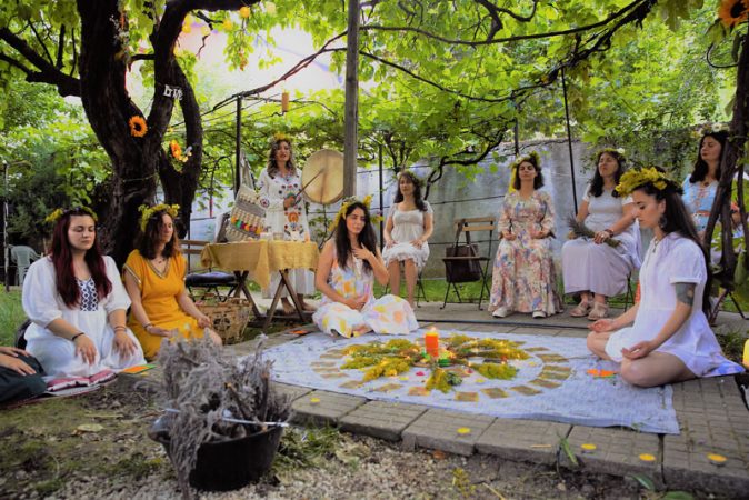 retreat România 2025, retreat vară, dezvoltare personală, retreat spiritual, detox holistic, Shaolin Self Mastery, Maestrul Shi Heng Yi, retreat femei, Fiicele Soarelui, Holistic Restart, Retreat Wisdom, Createrra, Marius Spiridon, nutriție conștientă, Youness Clinic Covasna, retreat Câmpulung Muscel,
