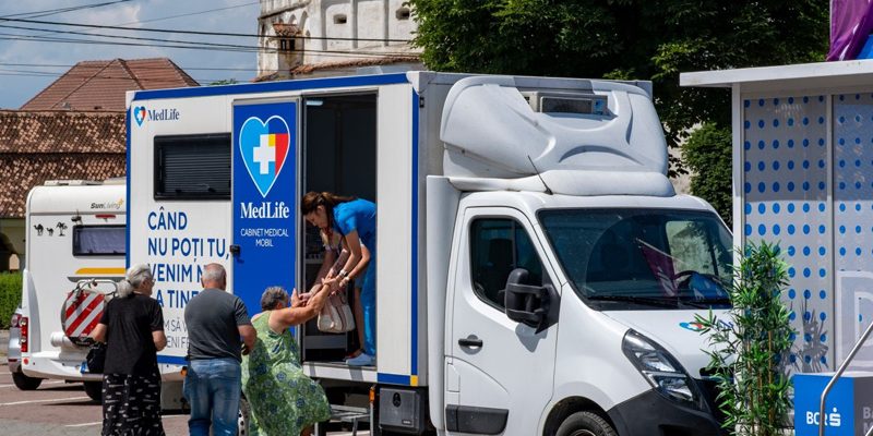 MedLife, Caravana cu Sănătate, consultații medicale gratuite, analize medicale, prevenție sănătate