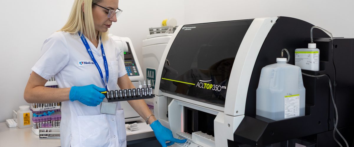 test sânge cancer pulmonar testul EarlyCDT MedLife inovație medicina laborator