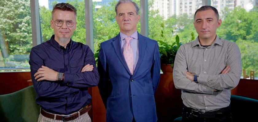 AI revoluționează băncile din România roboți care redactează contracte, asistenți virtuali și soluții personalizate pentru clienți Conciliere bancară podcast CSALB