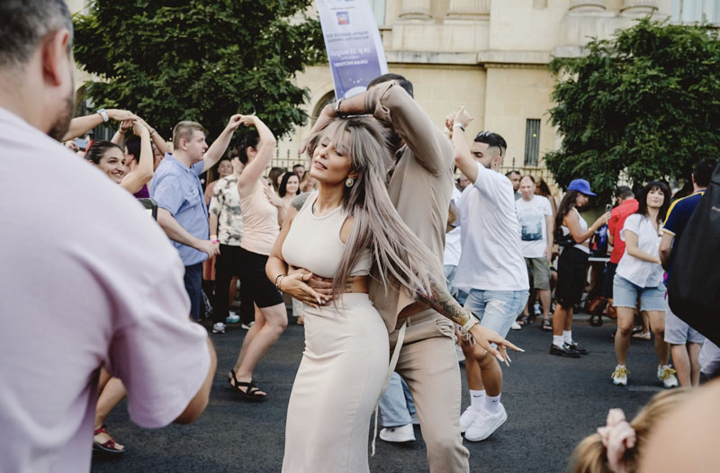 Noaptea Dansului 2025, Bucureștiul Dansează, eveniment dans urban, Calea Victoriei, Străzi Deschise București