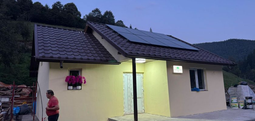 Casa Share, voluntari, solidaritate, casă nouă, bunicu’ Petrică, schimbaVieți, comunitate, speranță, inundații