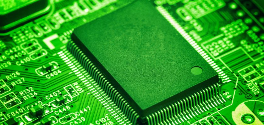 Nvidia investește 5 miliarde $ în Intel și devine acționar major. O mișcare strategică ce ar putea reconfigura industria semiconductorilor
