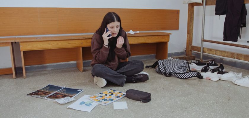 Sunt aici ramai cu mine, Ziua Mondială a Prevenirii Suicidului, Brîndușa Maria Balan, motionARThoughts, Telefonul Copilului, prevenția suicidului, sănătate mintală adolescenți