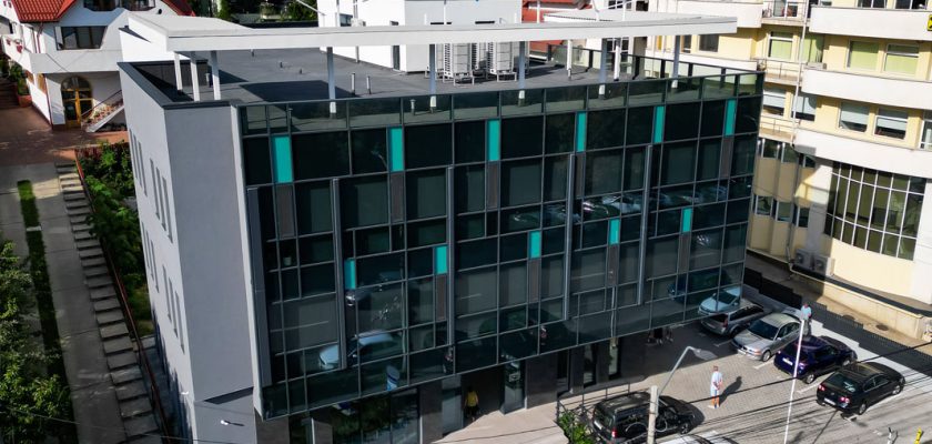 MedLife, liderul serviciilor medicale private din România, a inaugurat la Pitești o nouă hyperclinică multidisciplinară
