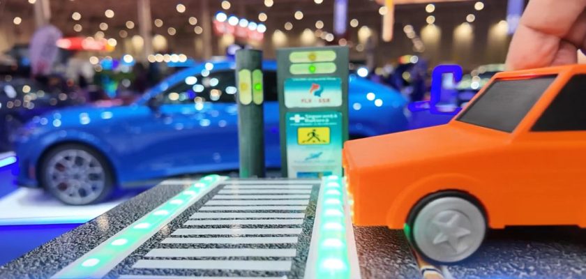 siguranță rutieră, FLX Smart Solutions, FLX-SSR, treceri de pietoni, sistem inteligent, prag reductor dinamic, accident rutier, inovație românească, trafic urban, tehnologie rutieră
