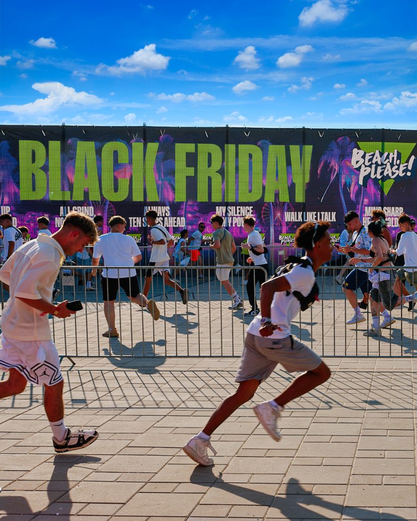 Beach Please Black Friday 2026 Day0