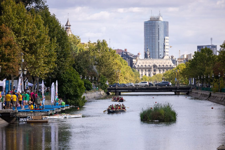 Dâmbovița Zero Plastic, ponton inteligent, Smart Deck, Dâmbovița Apă Dulce, biodiversitate urbană, date în timp real, ecologie București, Cu Apele Curate