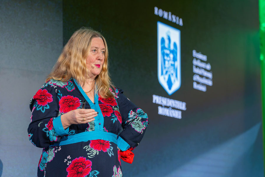 Helen Milner OBE