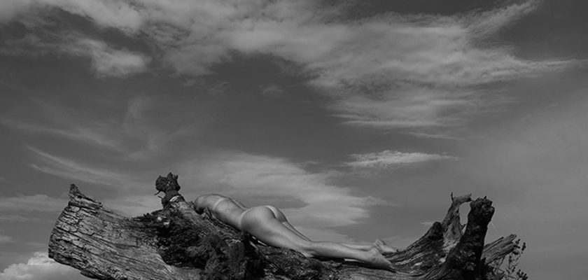 Răzvan Voiculescu, Nud Proiecție de Trup și Stare, lansare album foto, Teatrul Metropolis, fotografie artistică, feminitate, artă contemporană (3)
