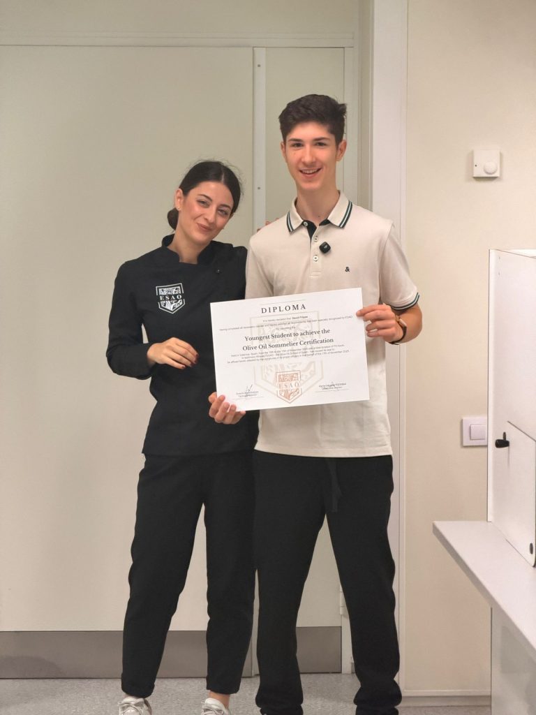 David Filipas, cel mai tânăr somelier din lume, certificat ESAO la doar 14 ani