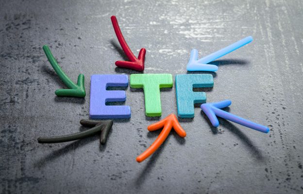 ETF România acțiuni Bursa investiții XTB