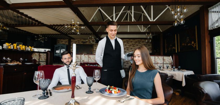 restaurante, tehnologie HoReCa, experiență autentică, inteligență artificială, sustenabilitate HoReCa, Deloitte România, Camelia Malahov