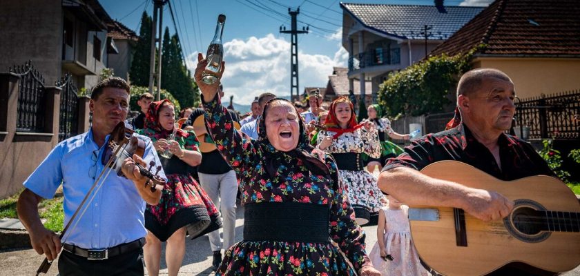 România trăită și fotografiată diaspora descoperă rădăcinile și frumusețea țării